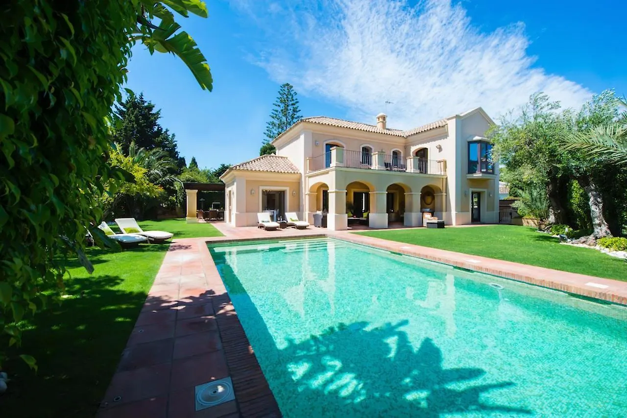 Villa Casasola 에스테포나